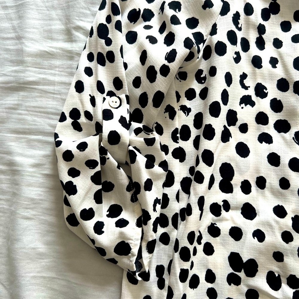 WEST KEI Blouse - Size Small - Picture 3 of 5